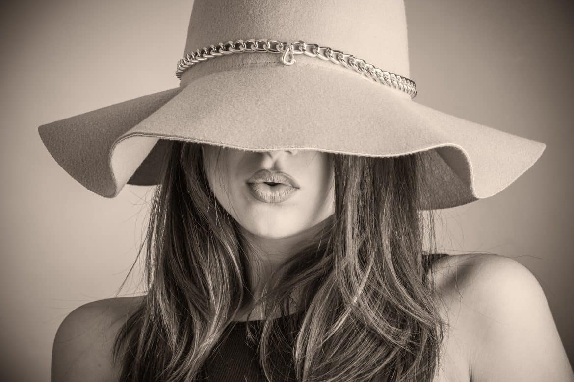 Der Wunsch von Frauen, Männer in der Tasche zu behalten