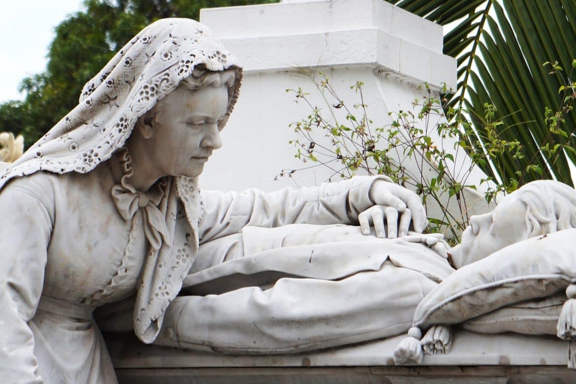 Warum darf man sterbende nicht beim Namen rufen?