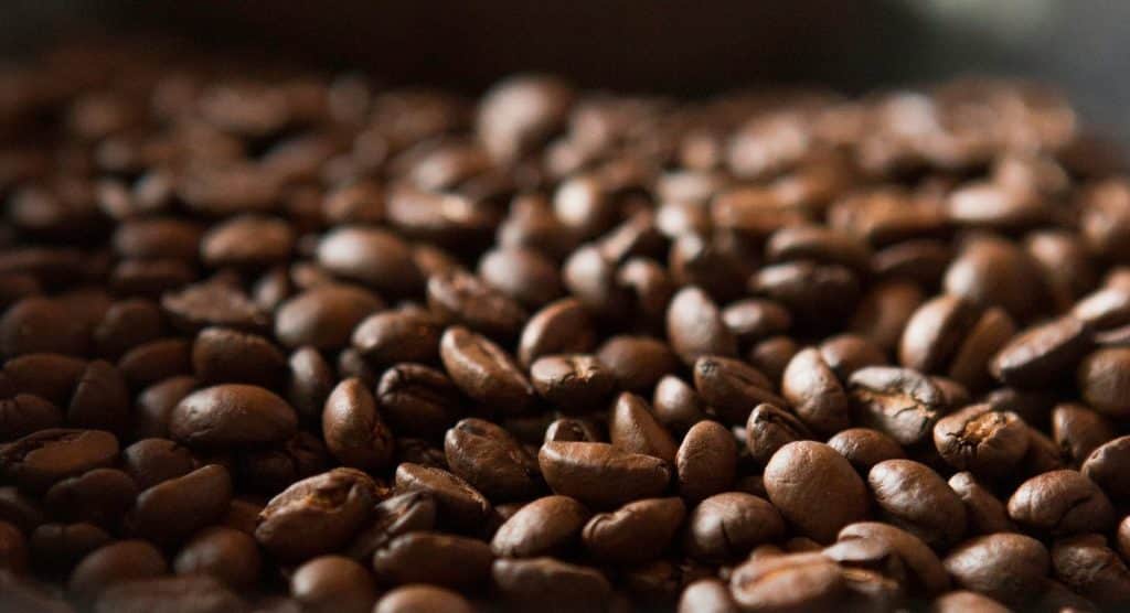 Warum ist der Säureanteil in Espressobohnen geringer als in Bohnen für Filterkaffee?